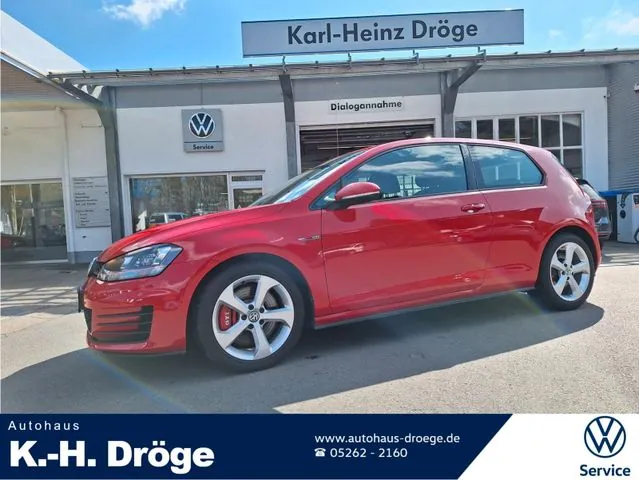 Volkswagen Golf GTI Performance 2.0 TSI 230CV BMT