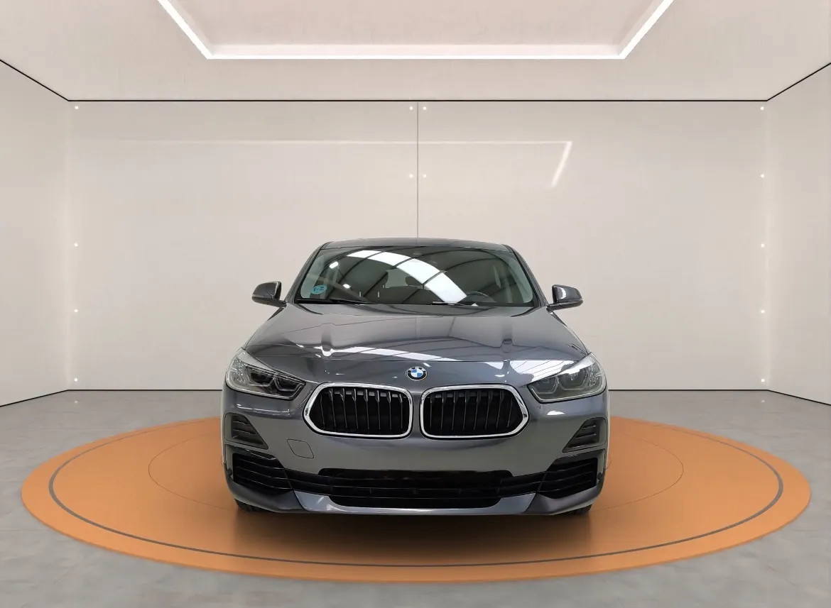 BMW X2 sDrive18d Aut.