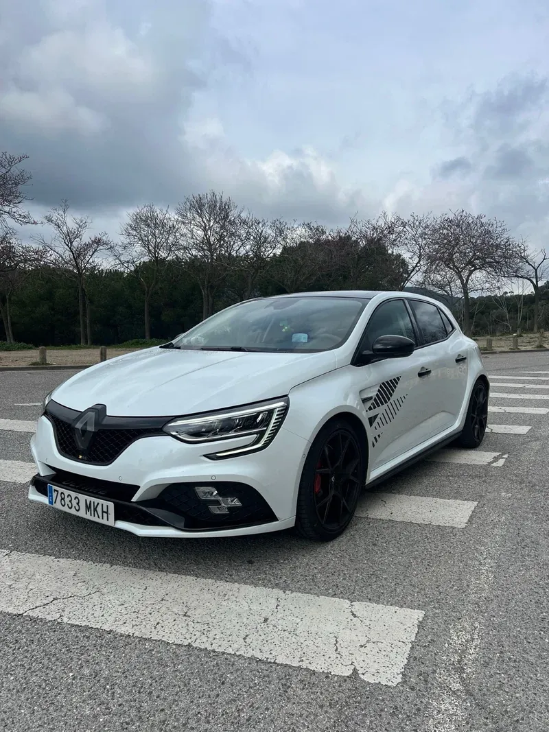 Megane R.S. Ultime TCe 221 kW (300 CV) EDC
