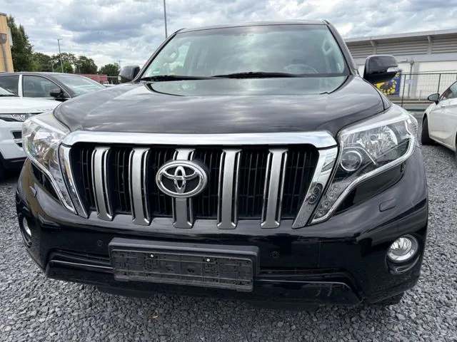 Toyota Land Cruiser 5p 180D VX Auto
