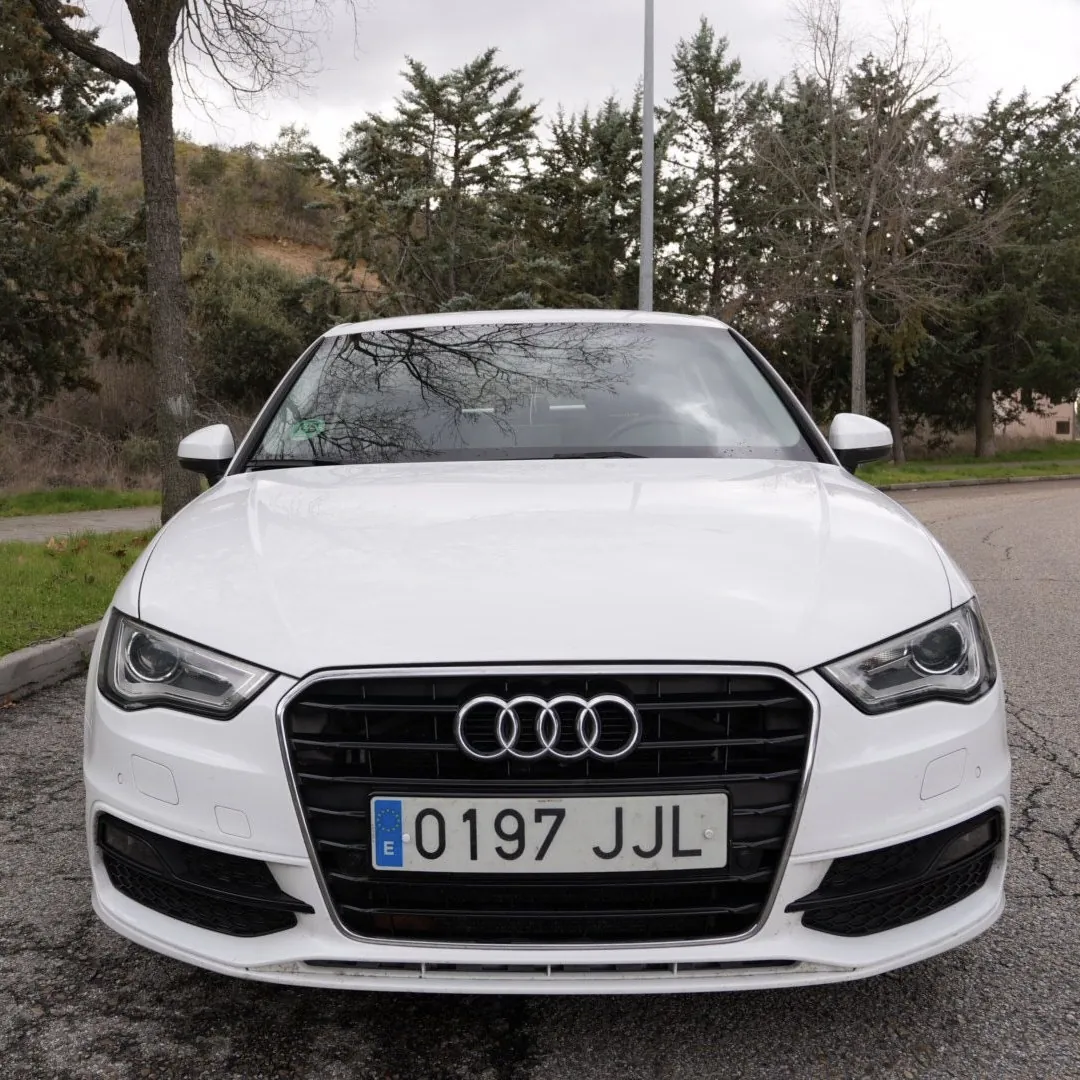 Audi A3 Sedan 2.0 TDI clean d 150CV S tro S line