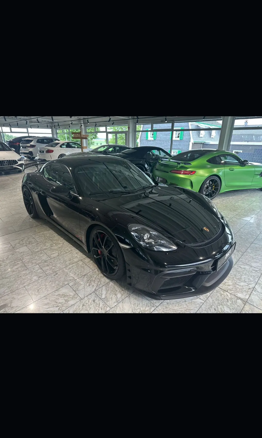 Porsche 718 Cayman GT4 PDK